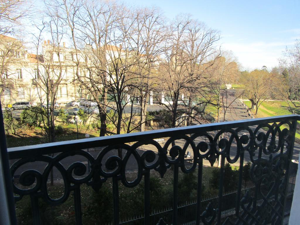 Hotel Des Poetes Avec Parking Sur Reservation ベジエ エクステリア 写真