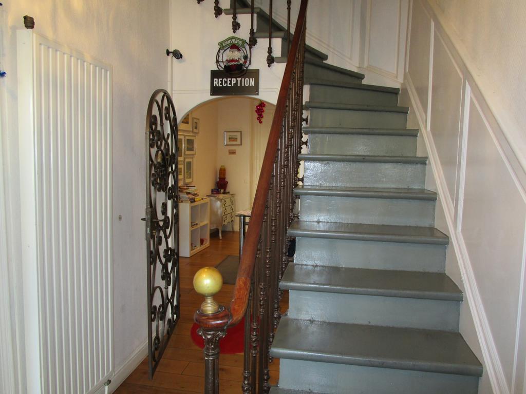 Hotel Des Poetes Avec Parking Sur Reservation ベジエ エクステリア 写真
